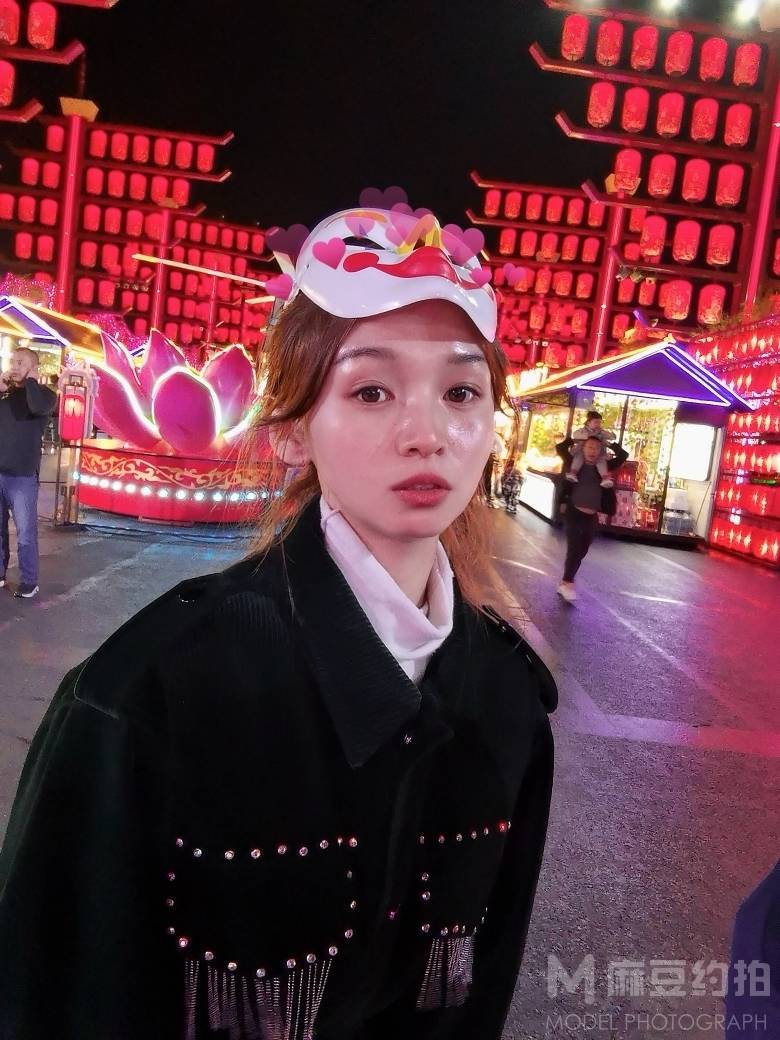 妆容模特