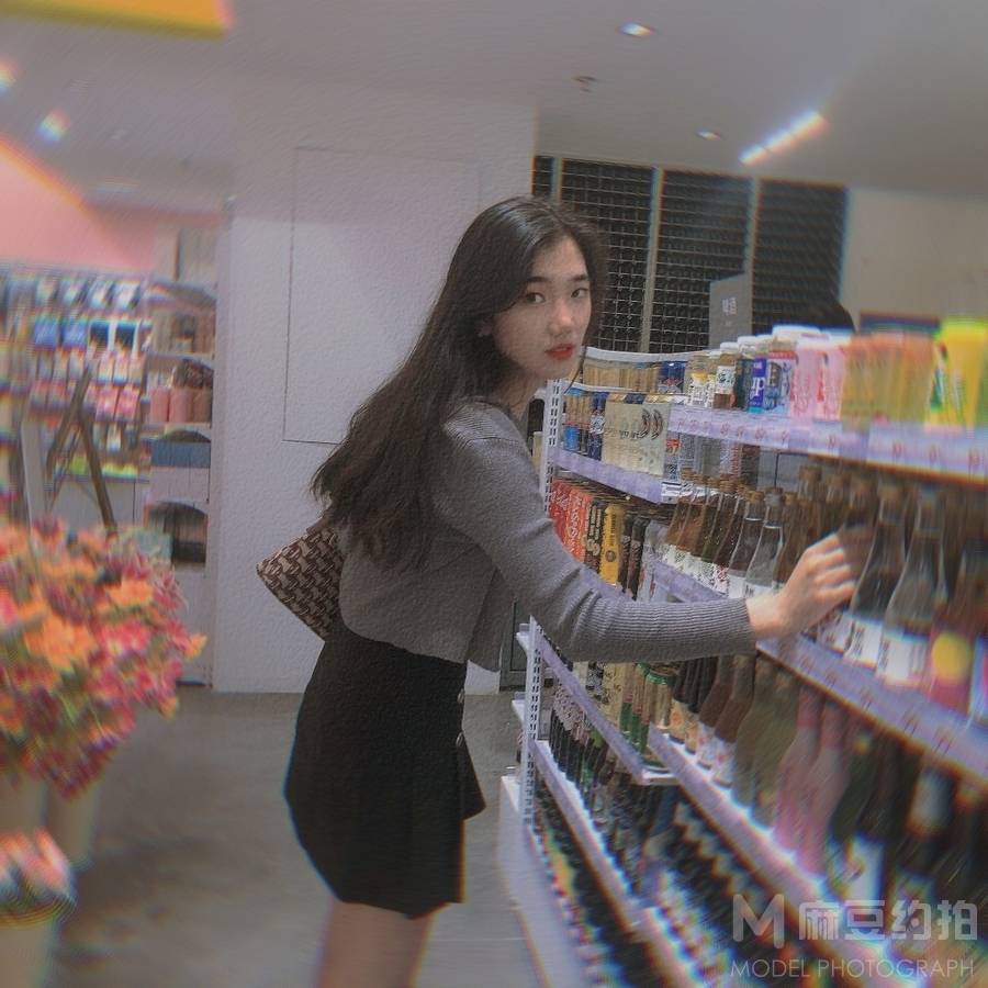 少女模特