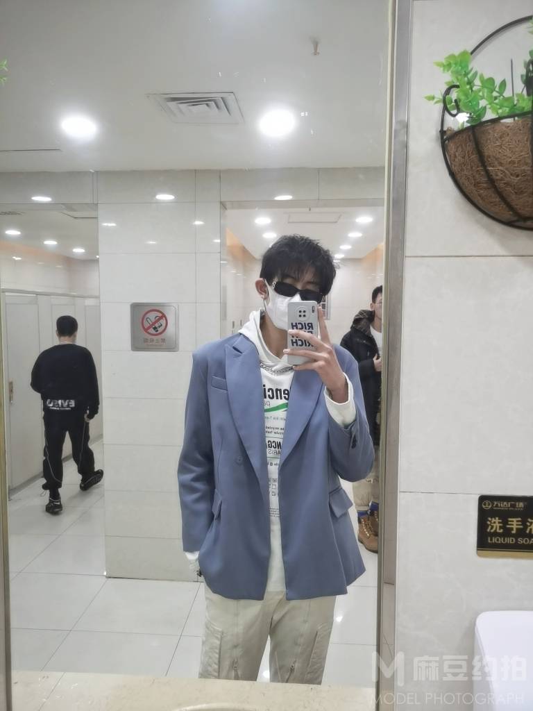 情侣模特