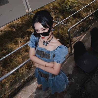 胶片模特