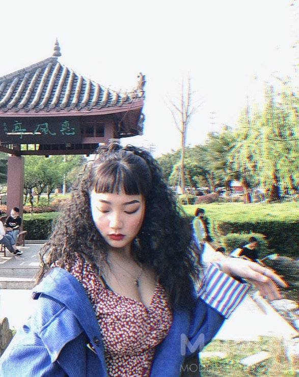 校园模特