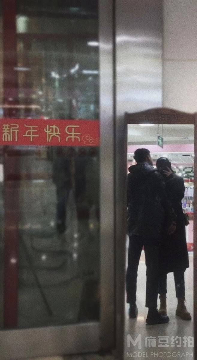 情侣模特