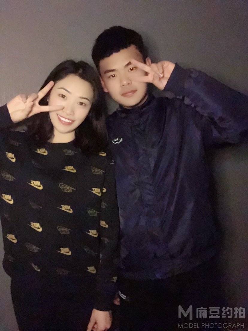 情侣模特