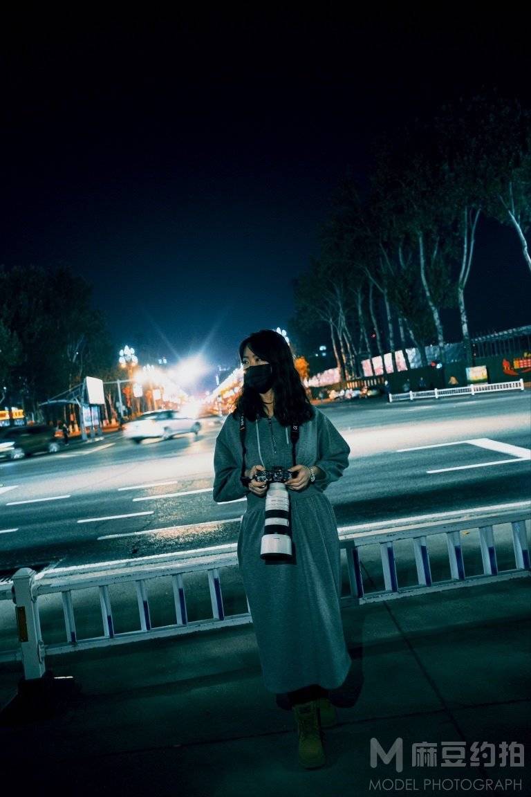 夜景模特