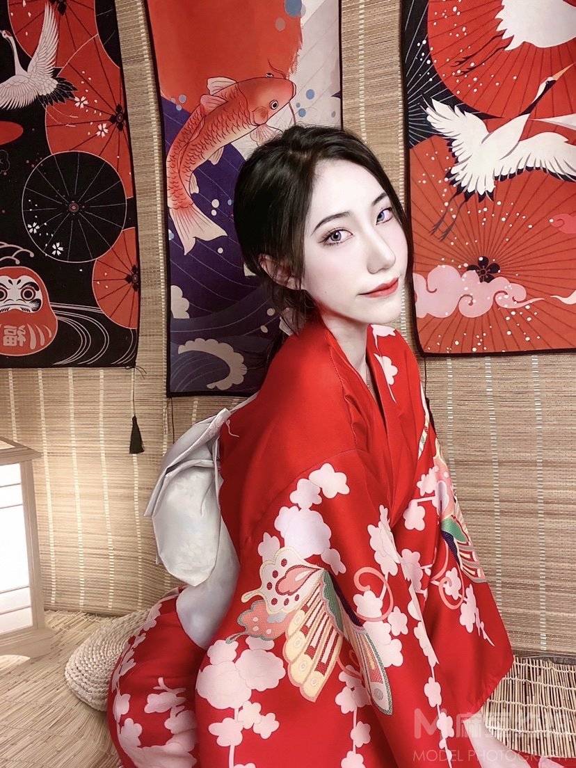 日系模特