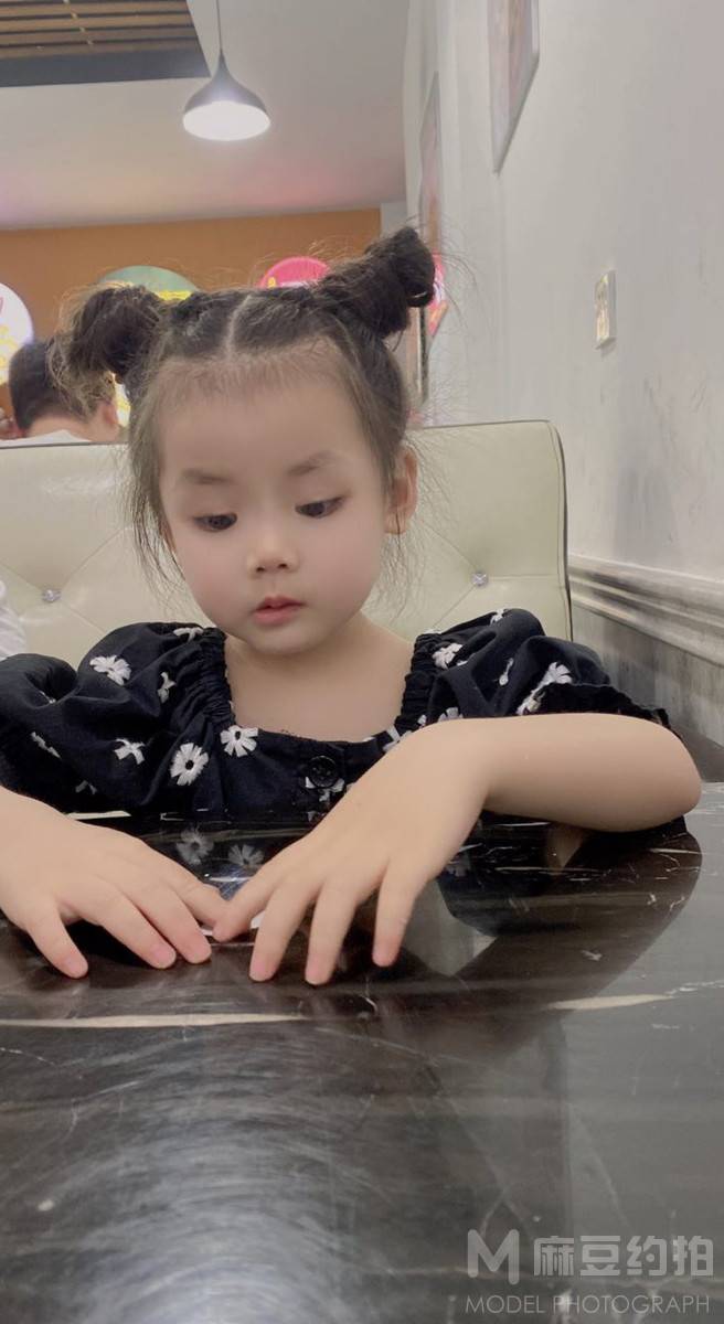儿童摄影模特