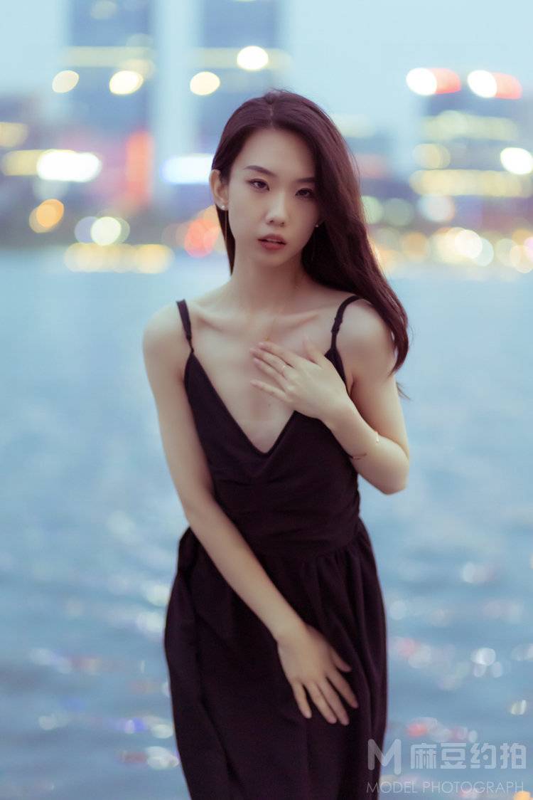 夜景模特