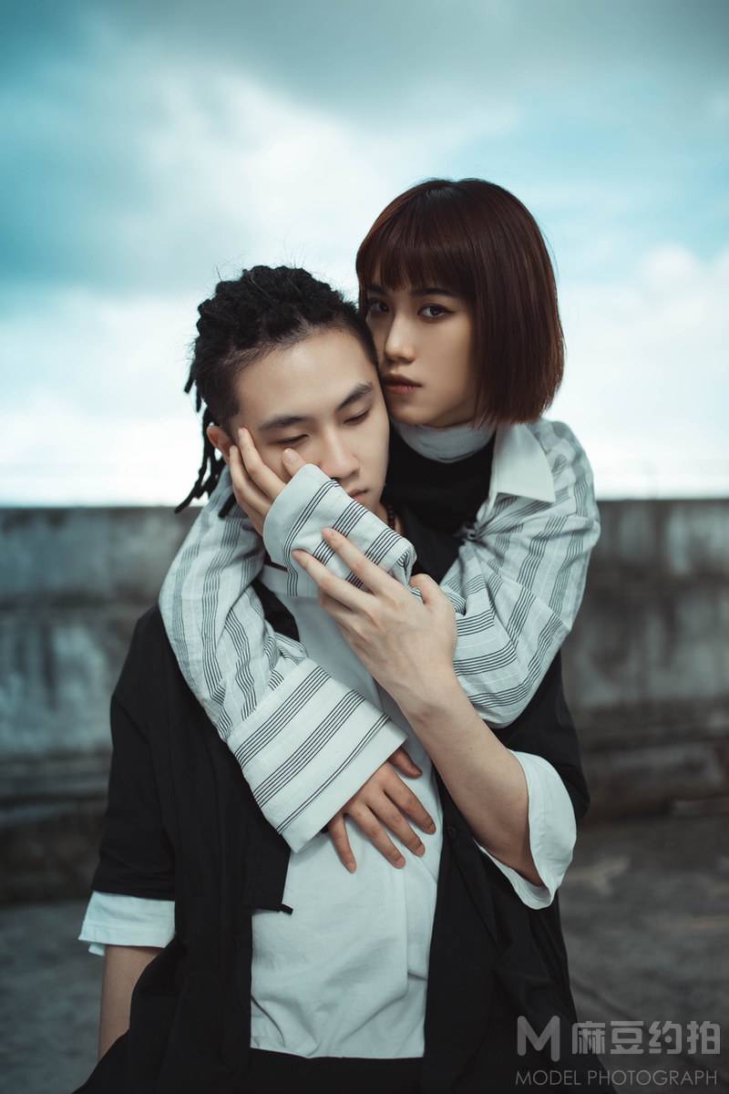 情绪模特