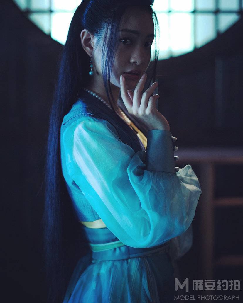 胶片模特