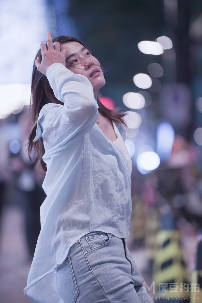 夜景模特