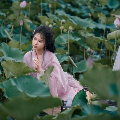 汉服模特