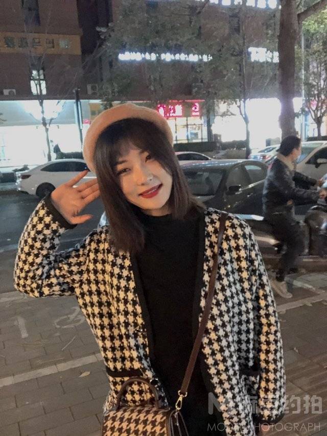 校园模特