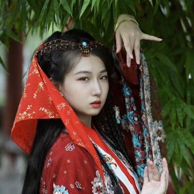 汉服模特