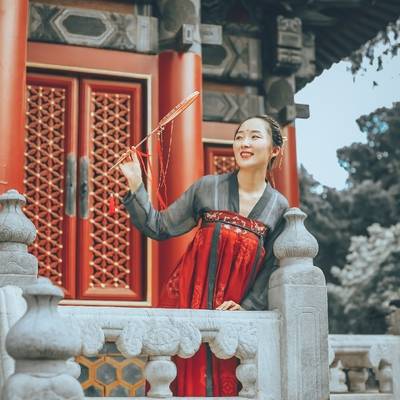 汉服模特