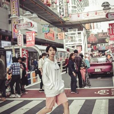 情绪模特
