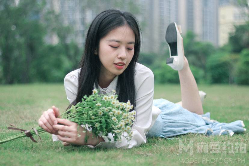清新模特