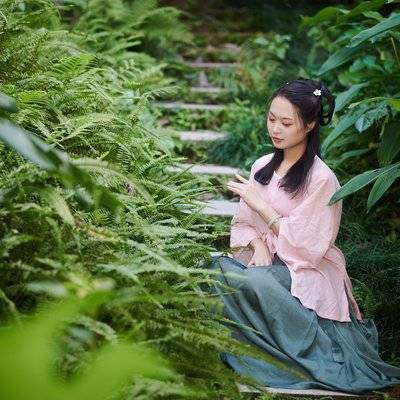 汉服模特