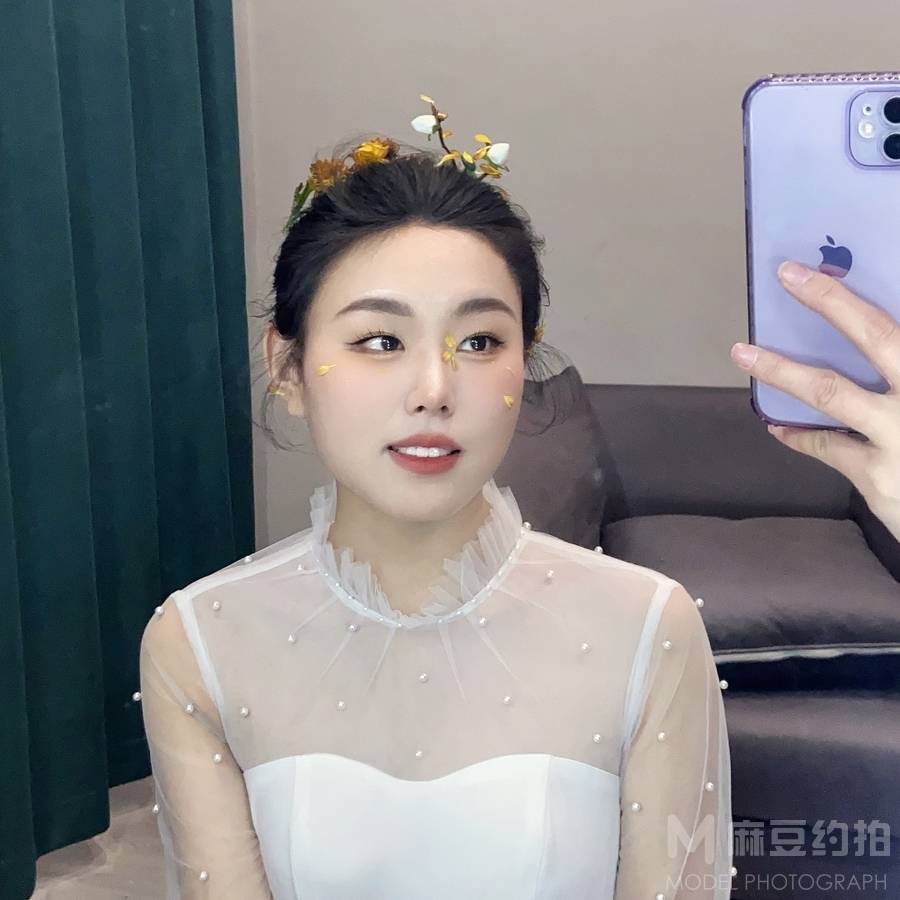 清新模特