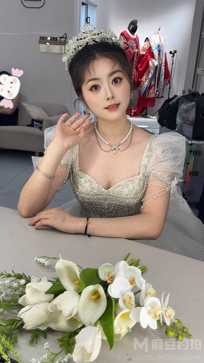 妆容模特