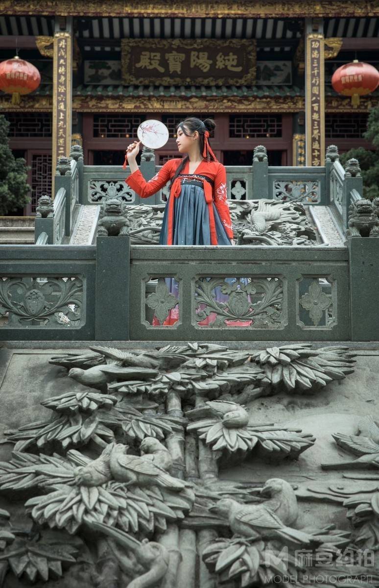 汉服模特