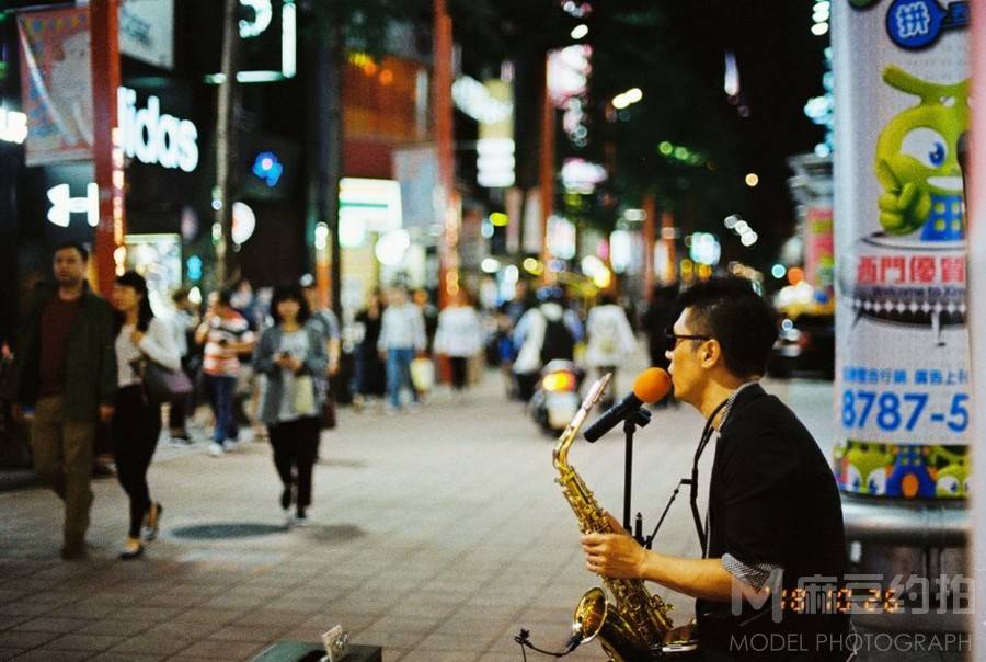 夜景模特