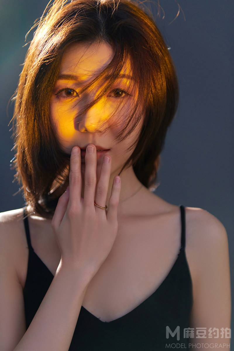 胶片模特