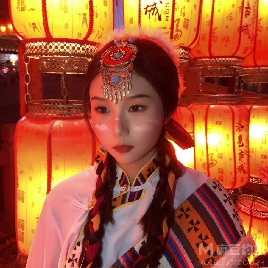 清新模特