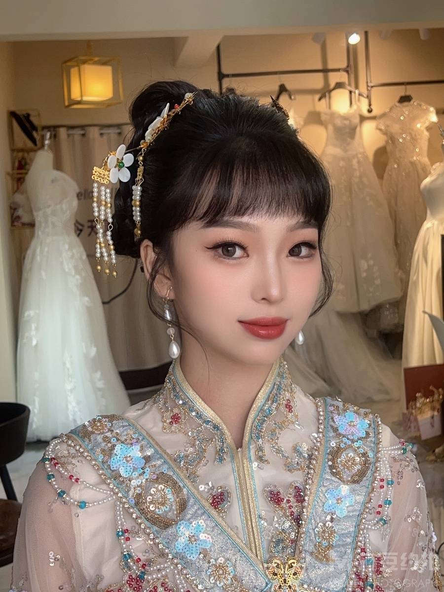 妆容模特