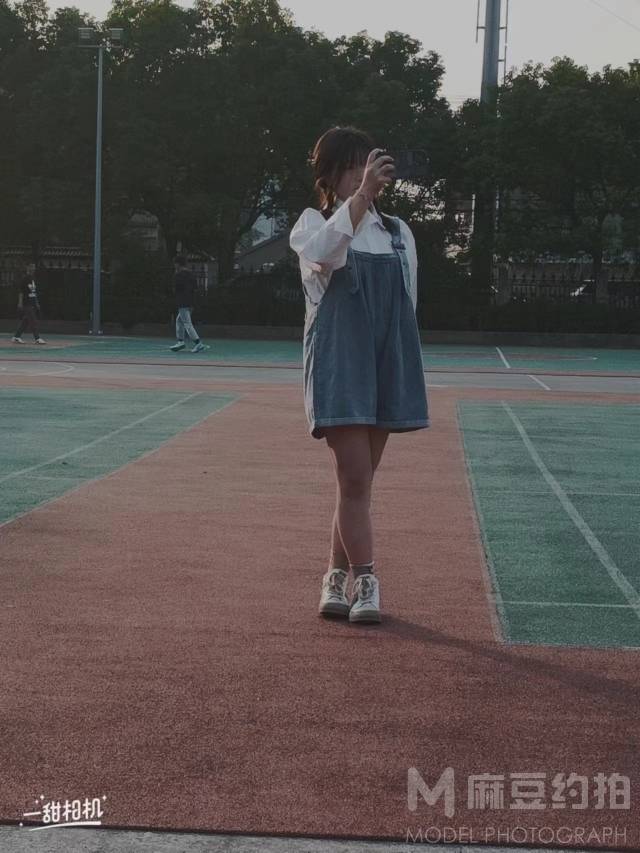 清新模特