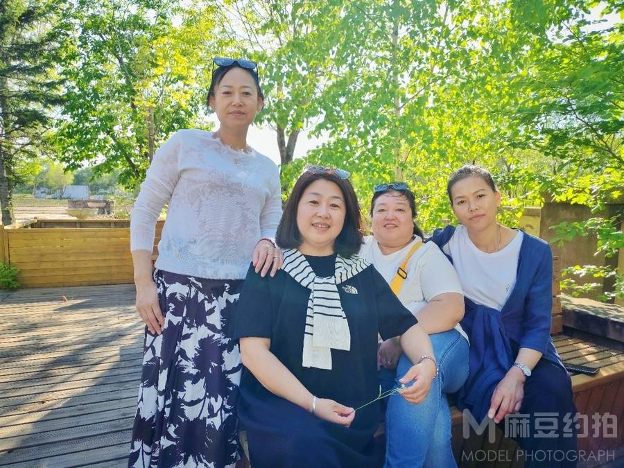 清新模特