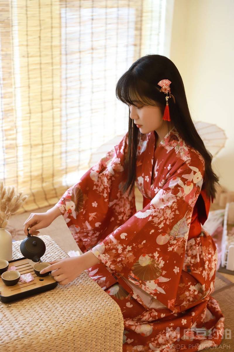 和服模特