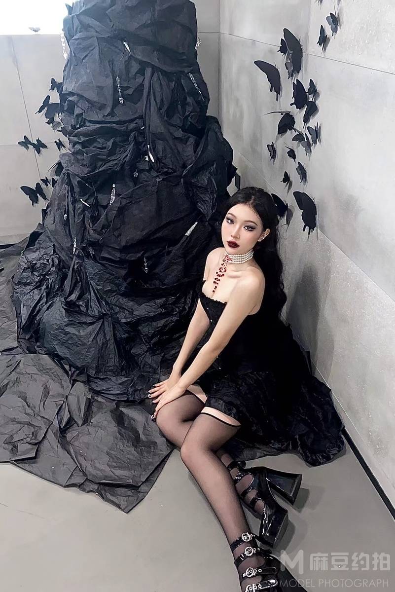 暗黑模特