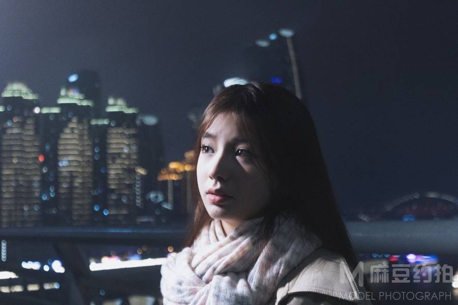 夜景模特