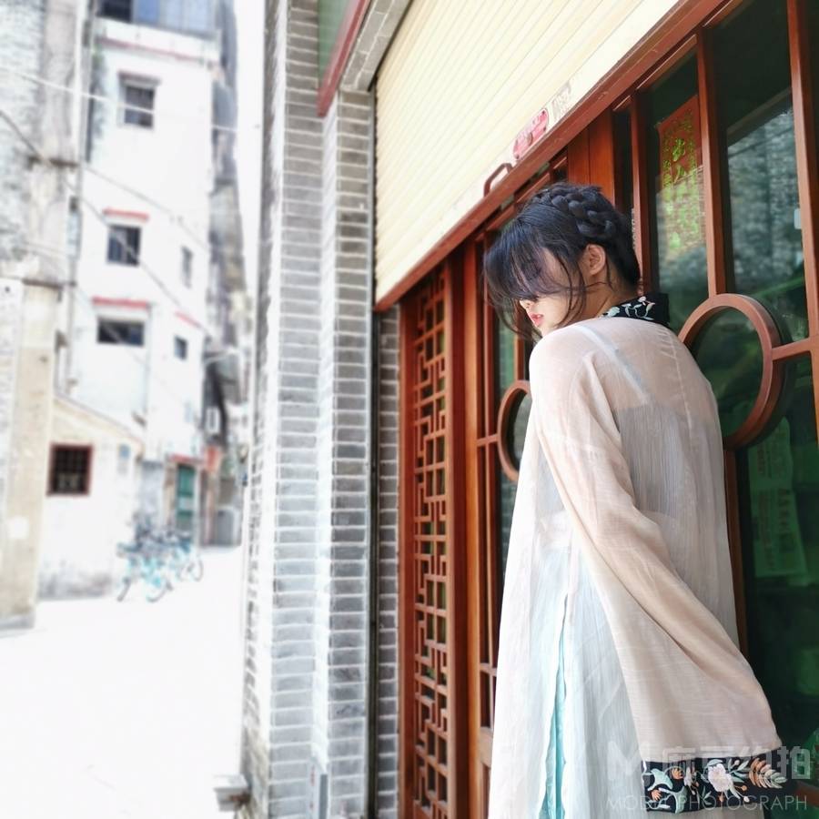 汉服模特