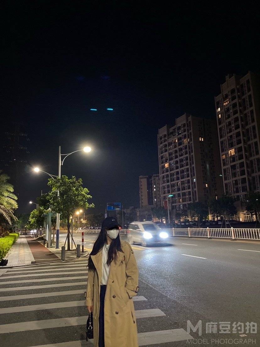 夜景模特