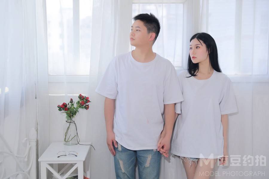 情侣模特