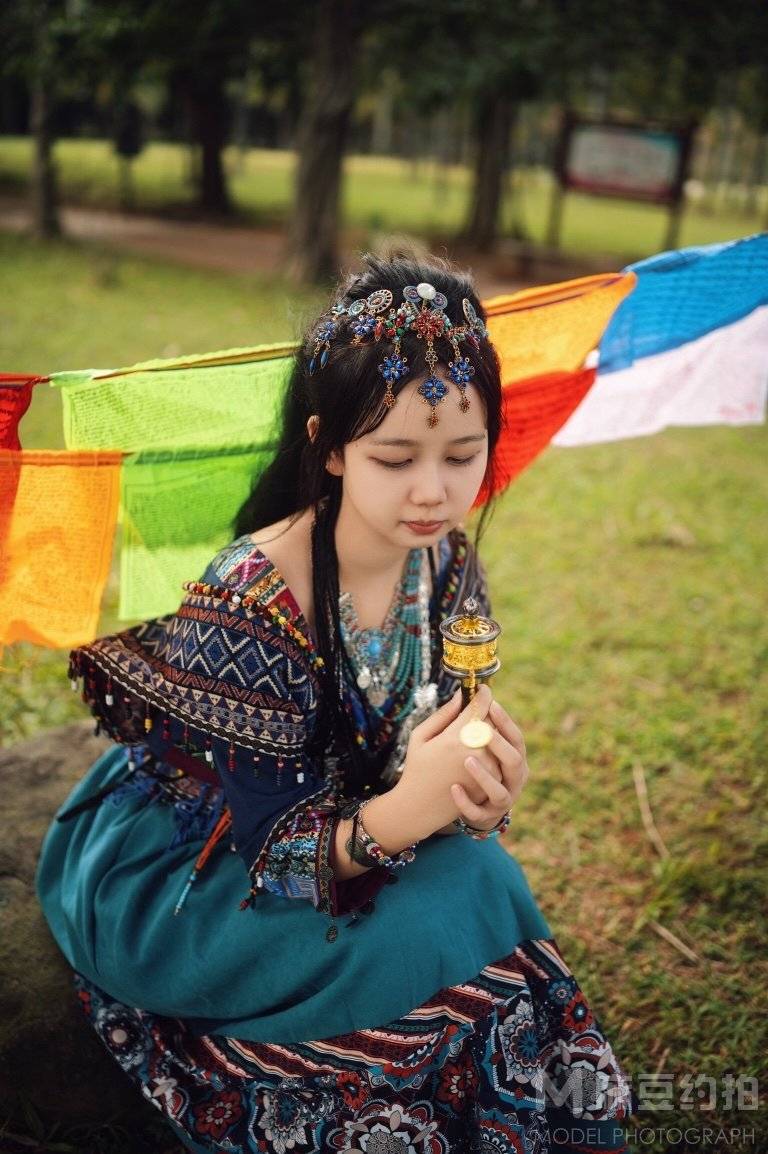 汉服模特