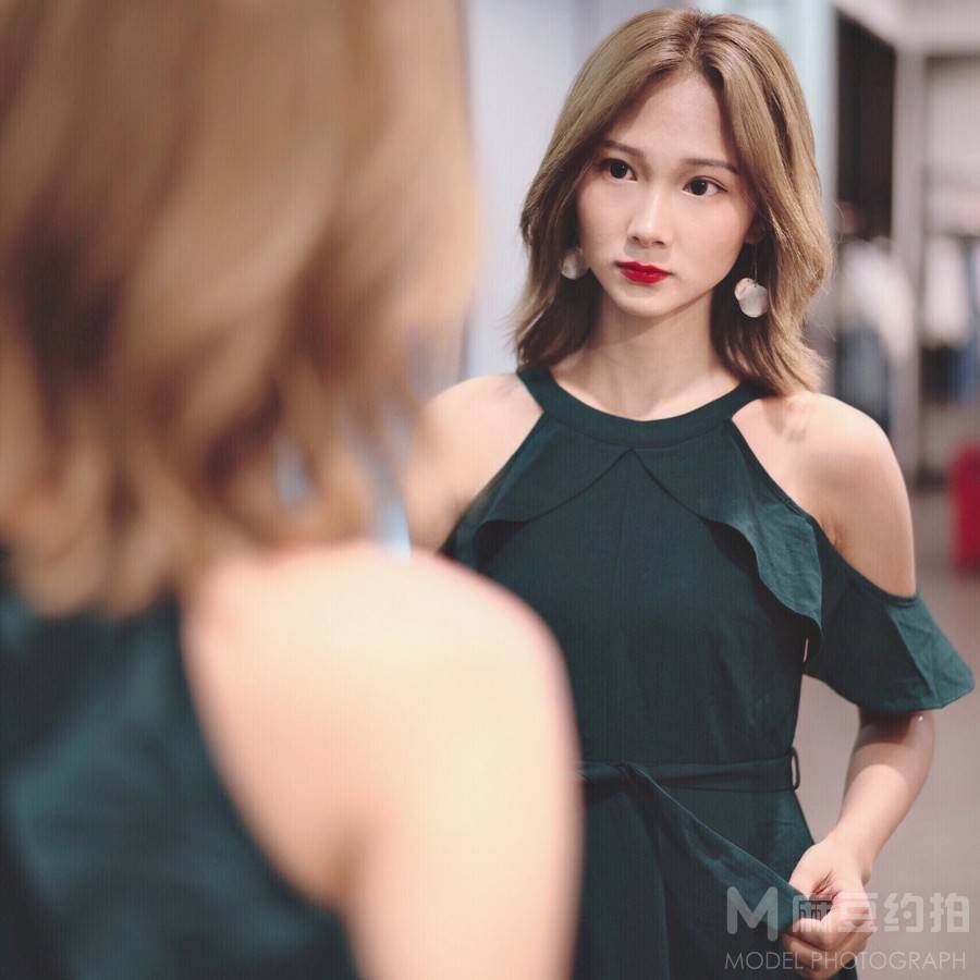 暗黑模特
