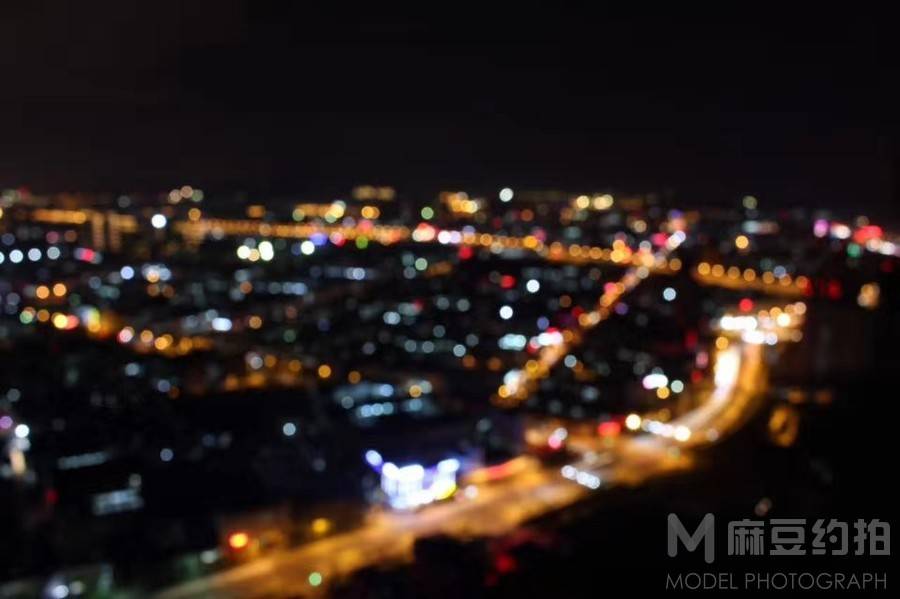 夜景模特
