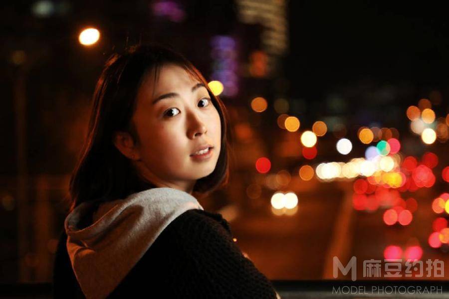 夜景模特