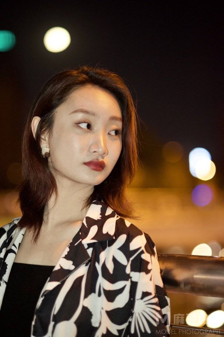 夜景模特