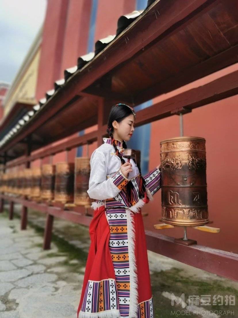 纪实模特