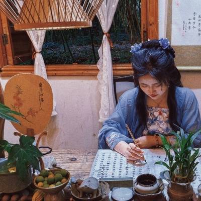 汉服模特