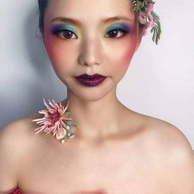 妆容模特
