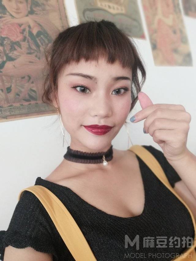暗黑模特