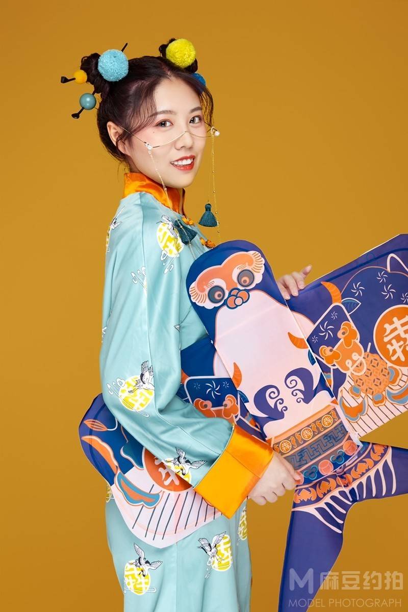 清新模特