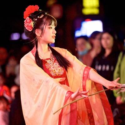 汉服模特