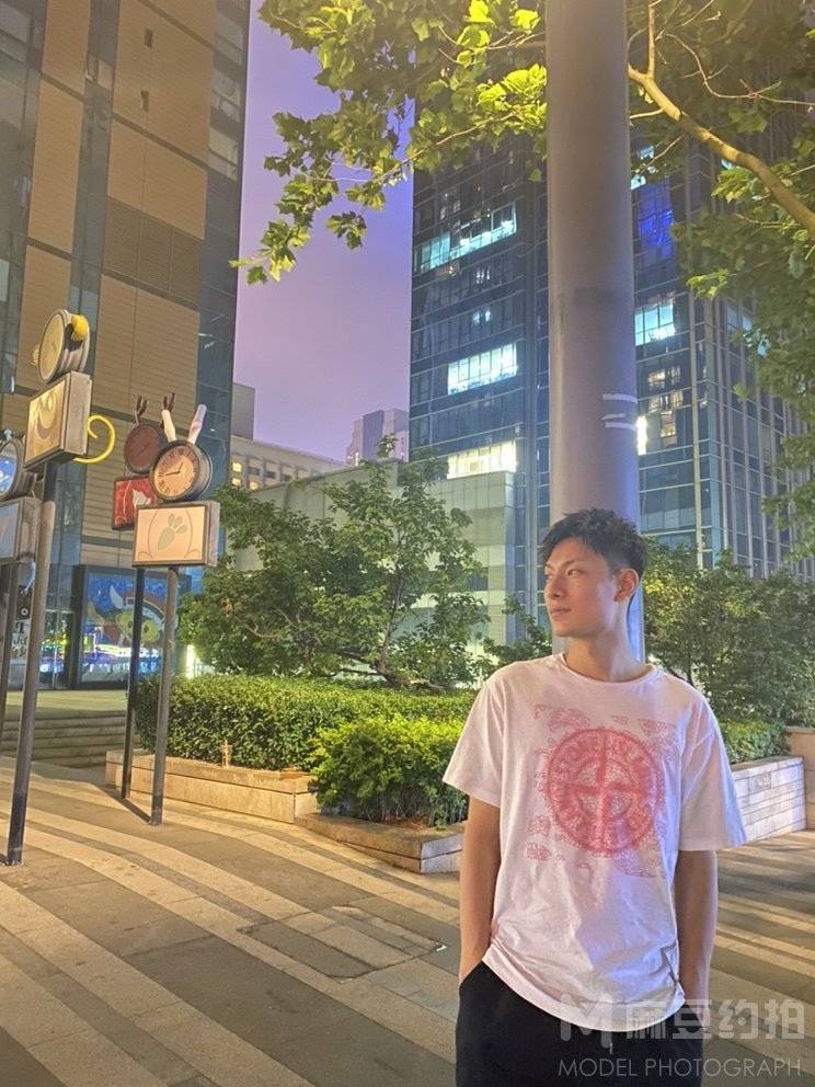 情侣模特