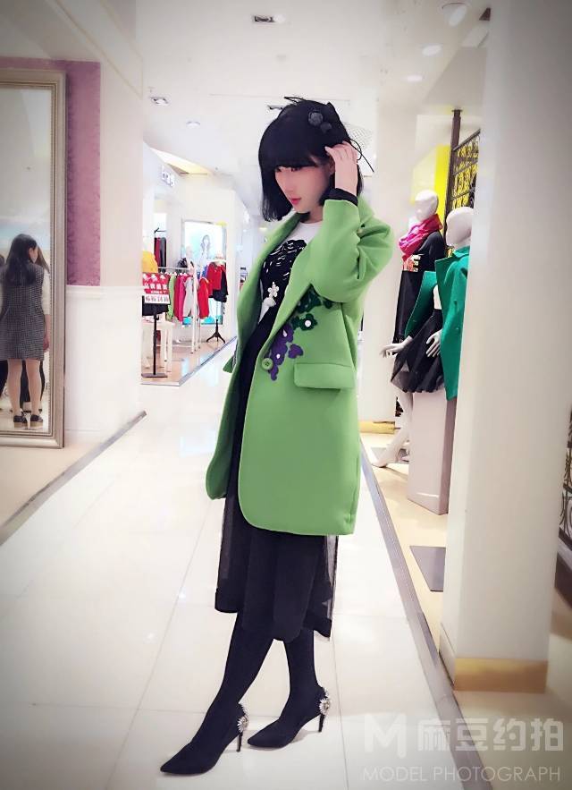 少女模特