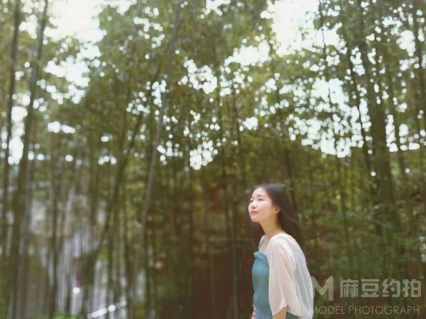 清新模特